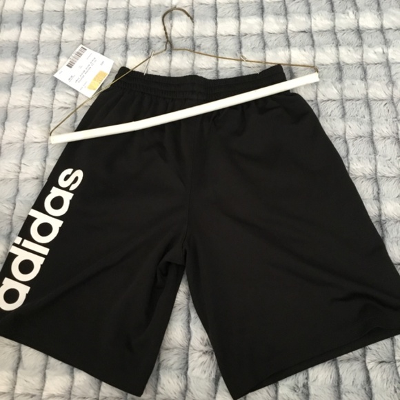 Adidas shorts 10-12 - Picture 3 of 4